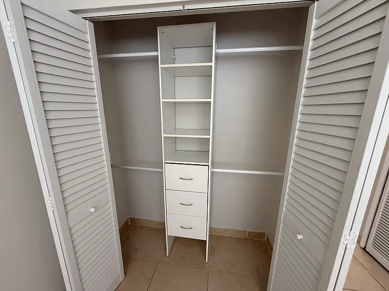 5365 Palm Ave #15 — Photo 12