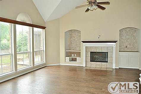 2nd image of 626 Creek View Dr