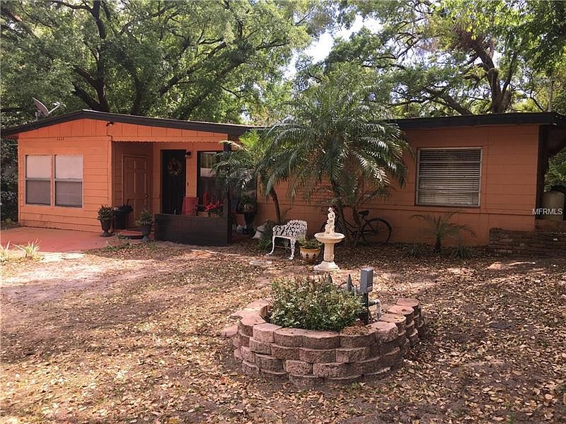 1st image of 3622 Leota Dr