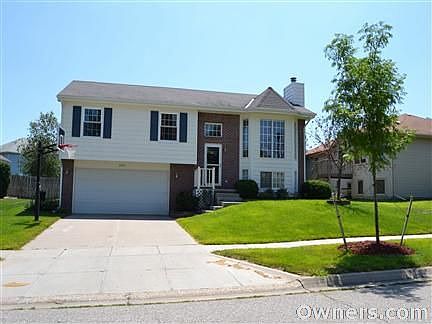 1st image of 3011 Ashlee Ln