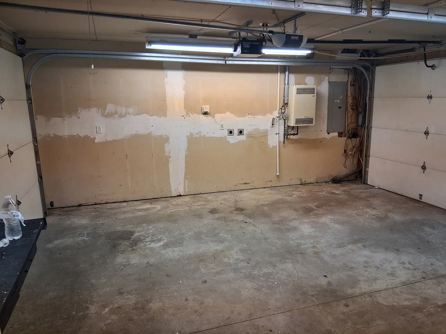 2 bed, 990 sqft, $1,500 — Photo 3