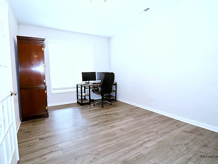 304 Long Lake Dr — Photo 11