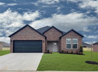 474 W Canada Dr, Farmington, AR 72730
