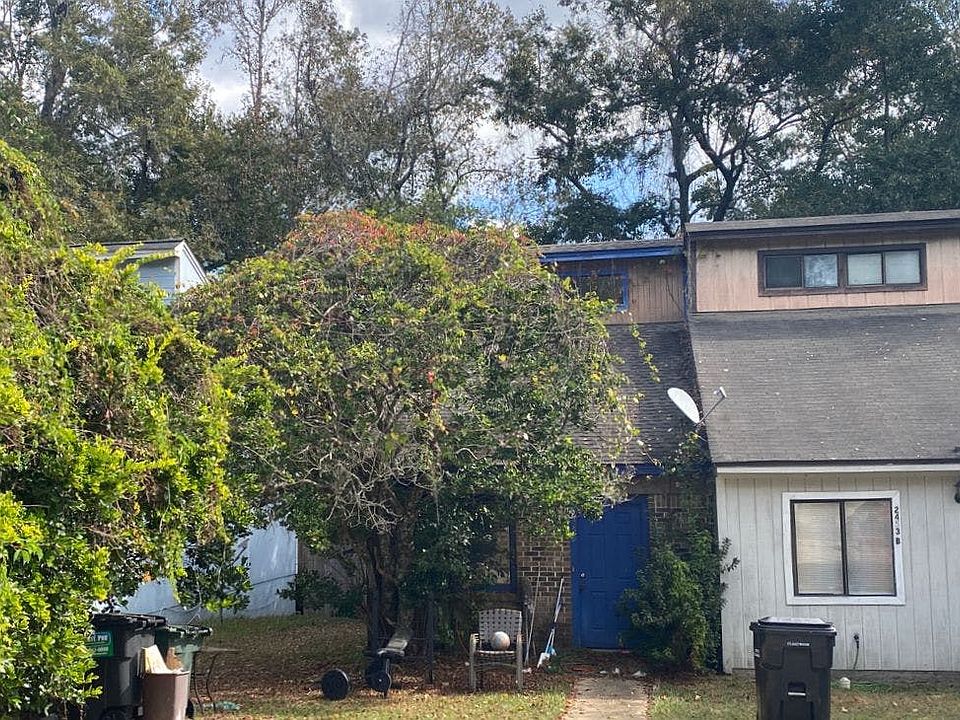 1st image of 2453A Talco Hills Dr