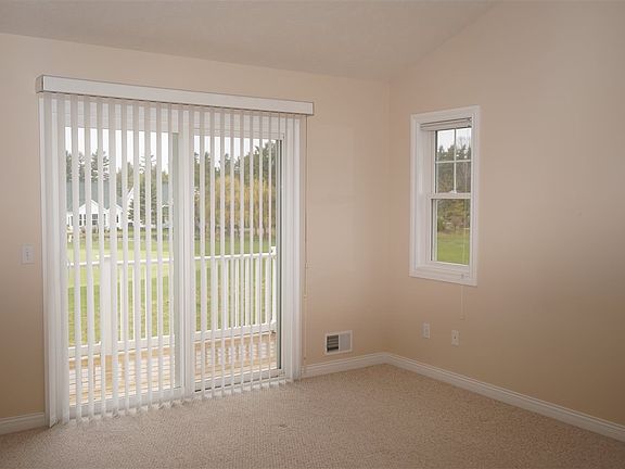 5th image of 09495 Summerhouse Dr APT 14