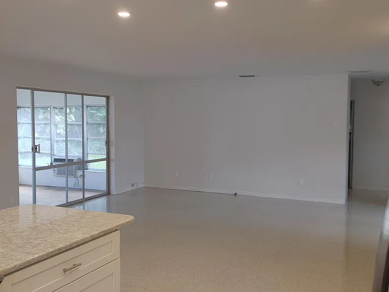 3151 Walnut St NE — Photo 2