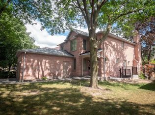 4591 Credit Pointe Dr #Basement, Mississauga, ON L5M 3L6