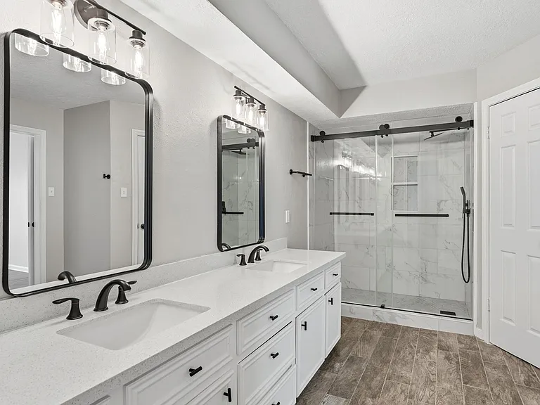 20222 Prince Creek Dr — Photo 32