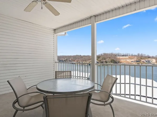 275 Flynn Rd #408, Lake Ozark, MO 65049