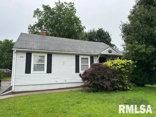 401 W Greenwood Ave, South Jacksonville, IL 62650