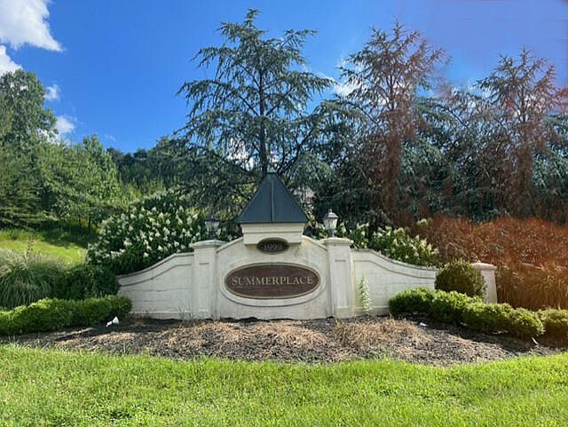 1st image of 5942 Paddington Ct
