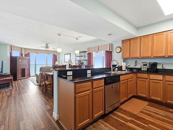 2nd image of 1706 Perrin Dr. #806