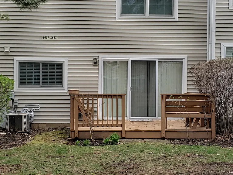 1661 Pebble Beach Cir #1 — Photo 2