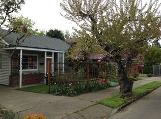 712 NW 32nd St, Corvallis, OR 97330