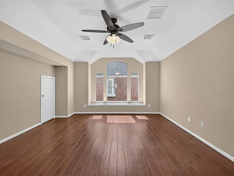 21327 Pennshore Ln — Photo 20