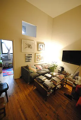 Rented by Bold New York | media 42