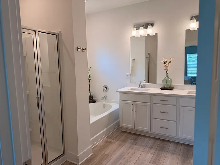 218 Lyla Ln — Photo 10
