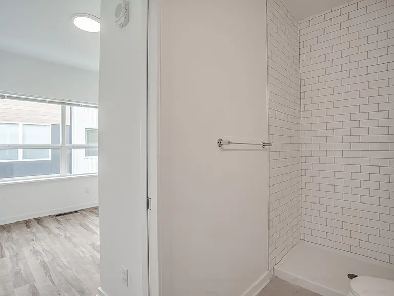 3333 Nicollet Ave S — Photo 40