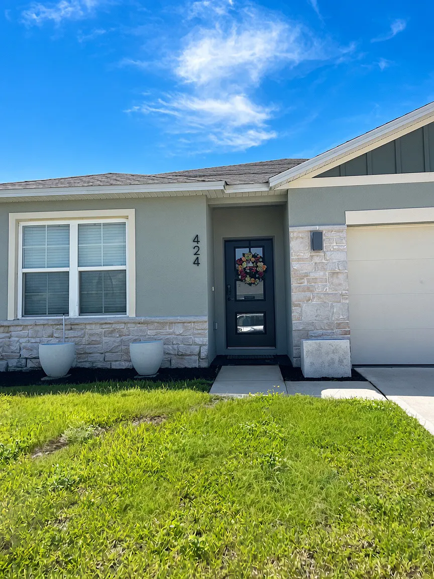 4 bed, 1826 sqft, $3,000 — Photo 2