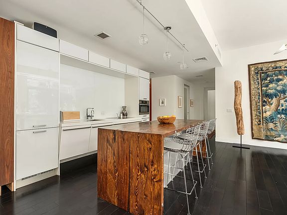 4th image of 111 Fulton St Penthouse 110