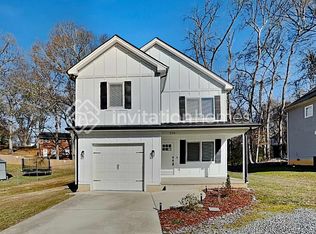 524 W Main Street Ext, Lincolnton, NC 28092