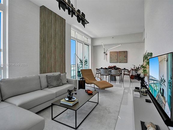 2nd image of 950 Brickell Bay Dr APT 5608