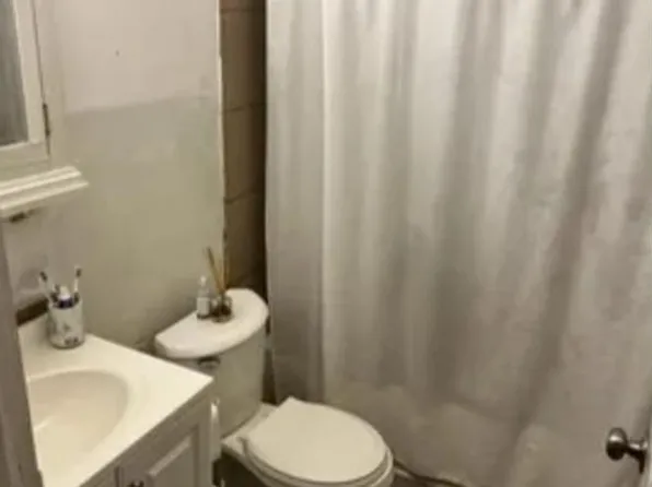 (undisclosed Address), Inkster, MI 48141