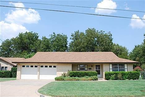 1st image of 543 SW 53rd St