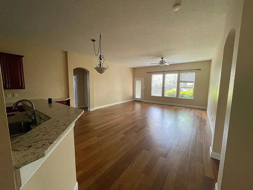 1st image of 2602 Hearthside Ln