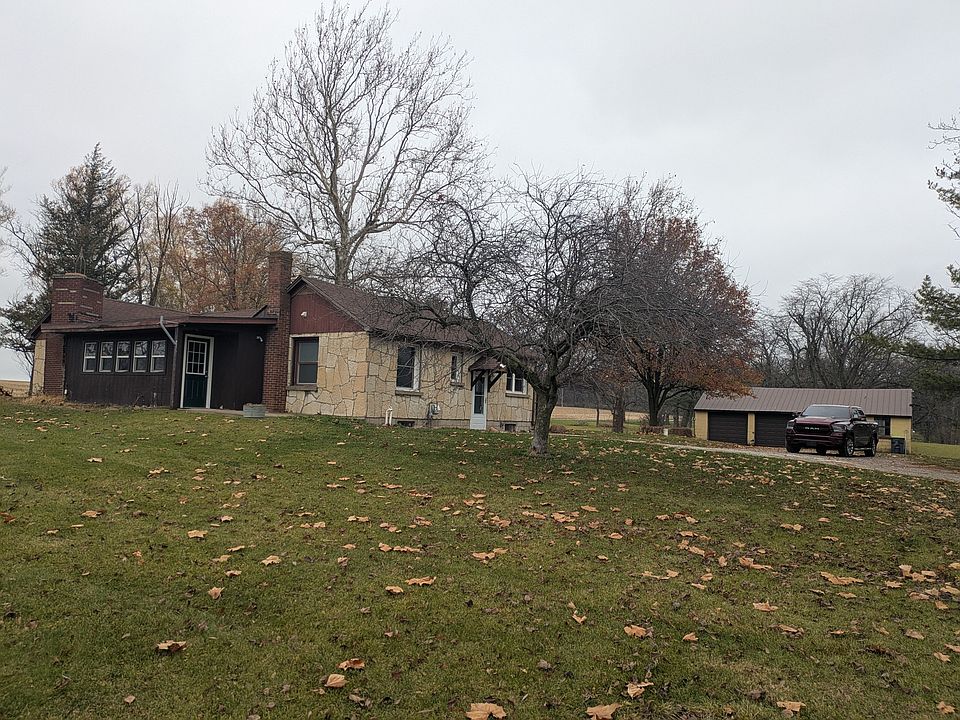 1st image of 15605 W 185th Ave