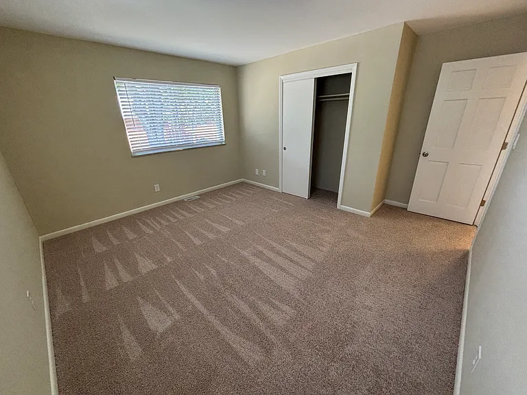 1112 S Washington Ave — Photo 12