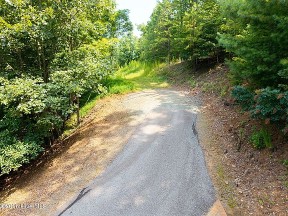 2nd image of 37 Toccoa Lane