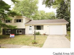 11 Guilford Dr, Springfield, IL 62711