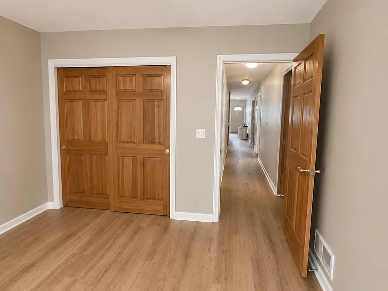 119 Oconomowoc Sq — Photo 9
