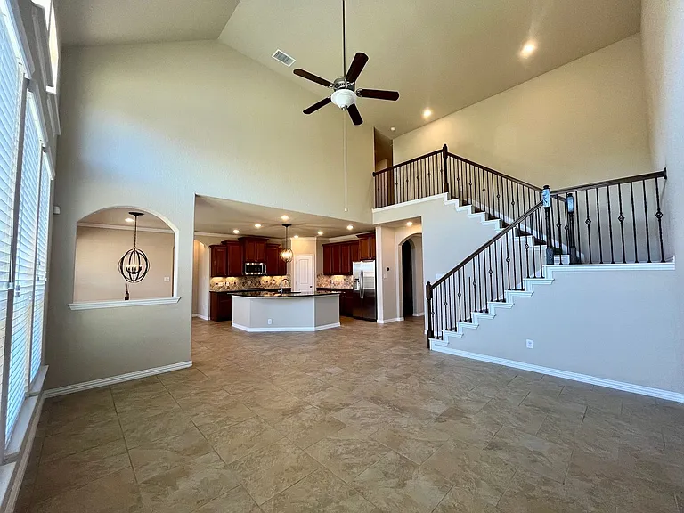 8630 Sierra Sky — Photo 9