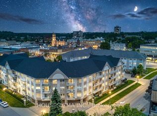 8 Harris St #207, Cambridge, ON N1R8R1