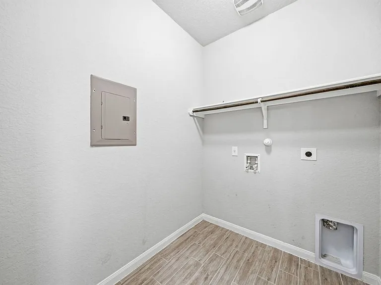 12071 Pitcher Rd — Photo 8