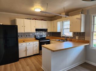 230 Vineland Dr, Fayetteville, NC 28306