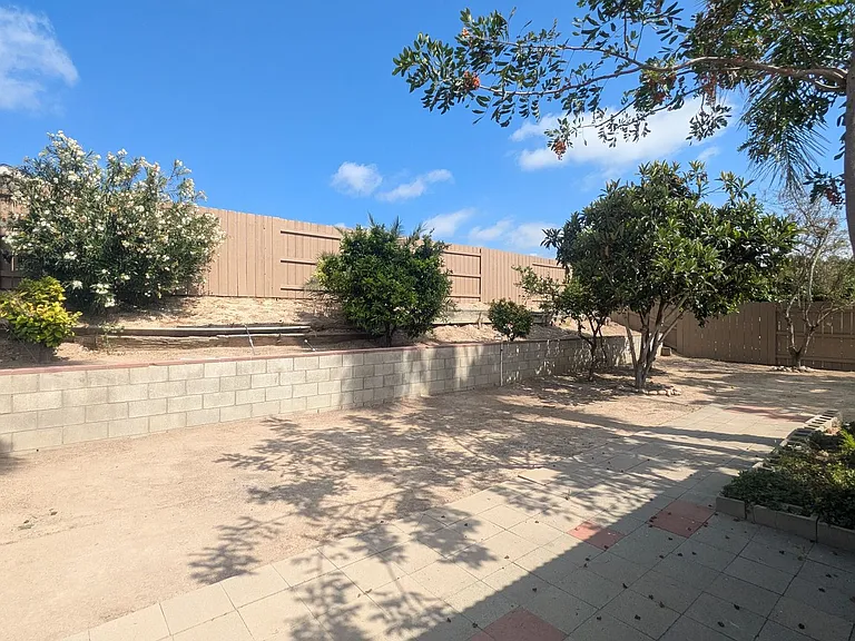 3221 Lemon Ln — Photo 23