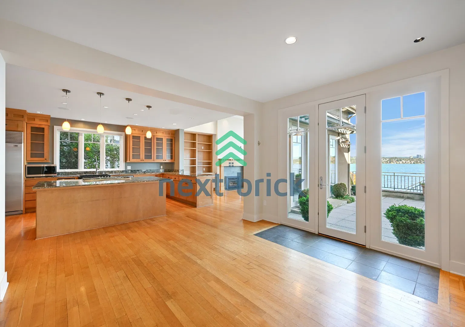 Mercer Island Waterfront Home | 5,000+ Sq. Ft. | Private Dock — Photo 3