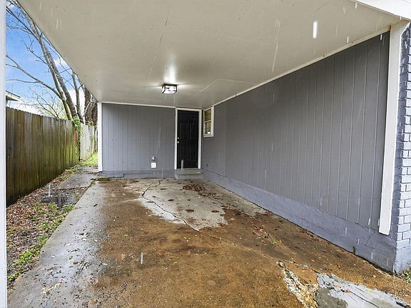 4th image of 5320 Plover Dr