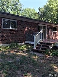 2nd image of 136 Lavernel Dr