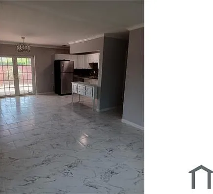 561 NW 21st Ct — Photo 11