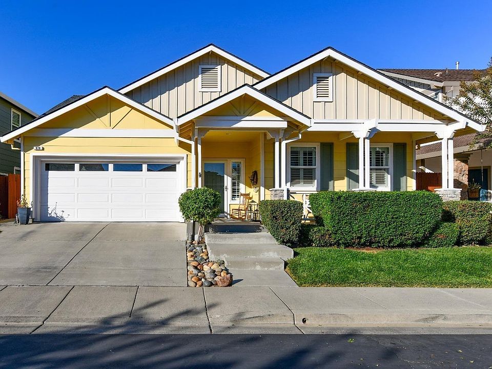 1st image of 979 Countrywood Circle