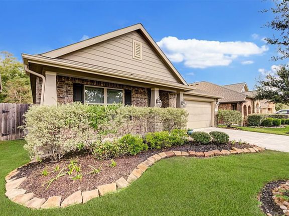 3rd image of 23415 Banksia Dr