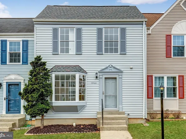 13849 Laura Ratcliff Ct, Centreville, VA 20121