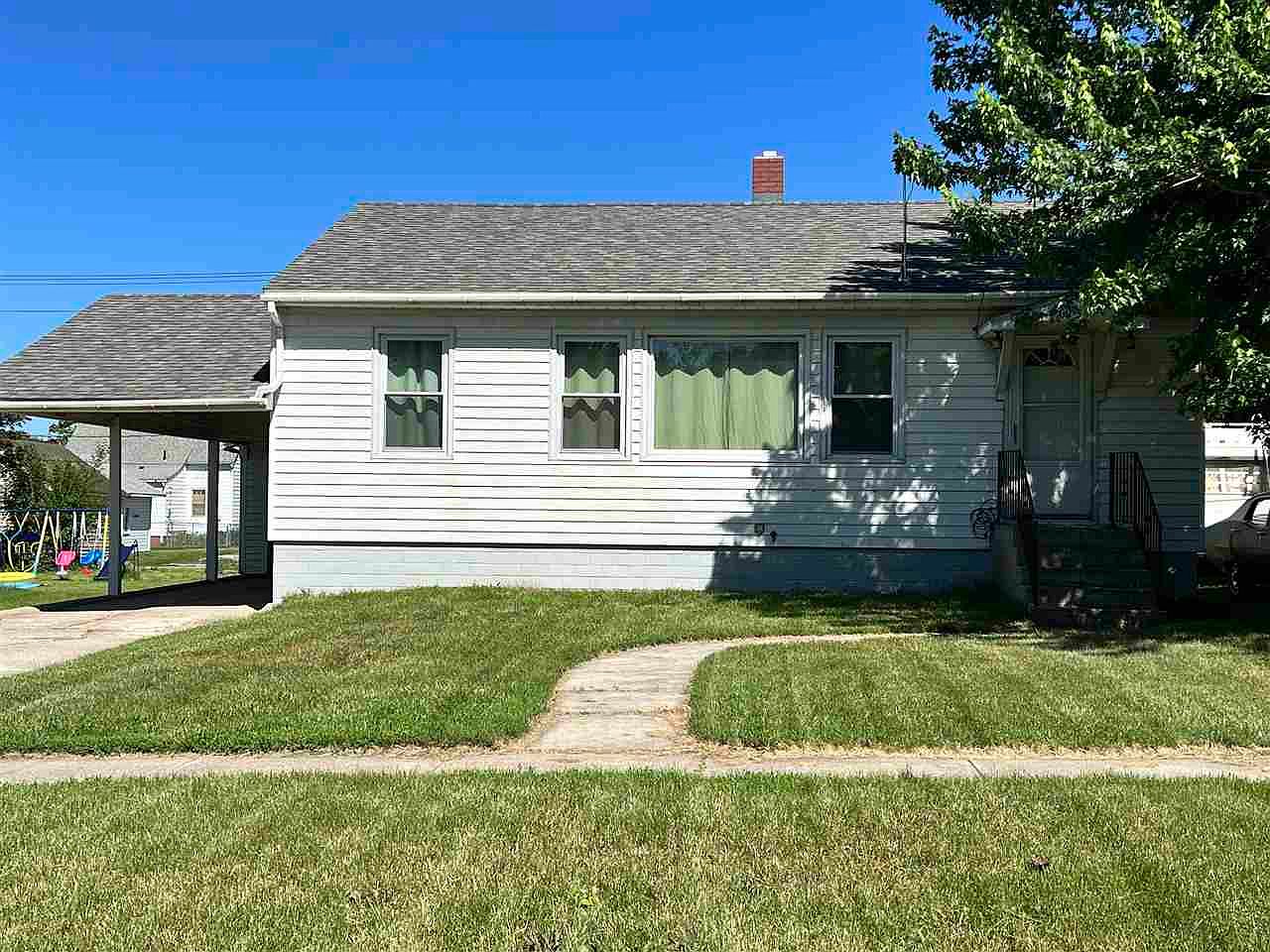 613 15th St, Wisner, NE 68791 Zillow