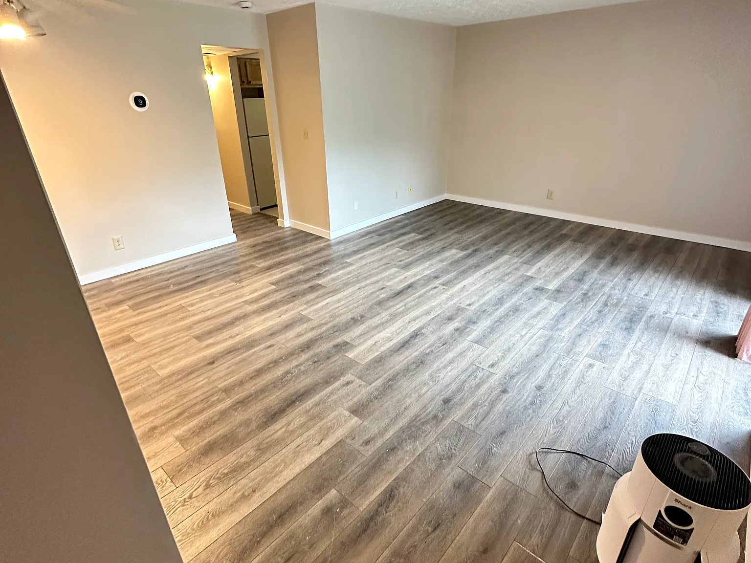 2 bed, 800 sqft, $1,000 — Photo 2