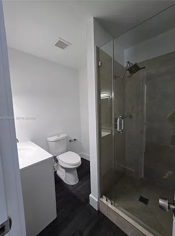 11984 SW 195th St — Photo 5