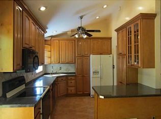 105 Rues Ln, East Brunswick, NJ 08816